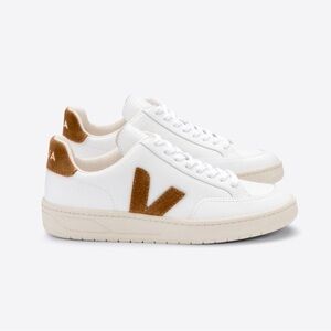 Veja V-12 Sneaker